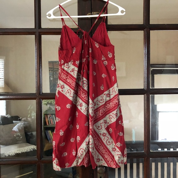 Red Converse One Star Dress - Picture 2 of 4